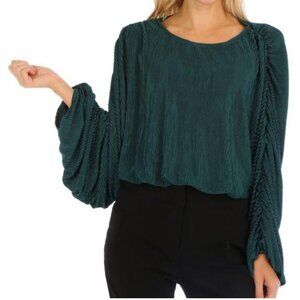 JOLIE & JOY Ruched Top